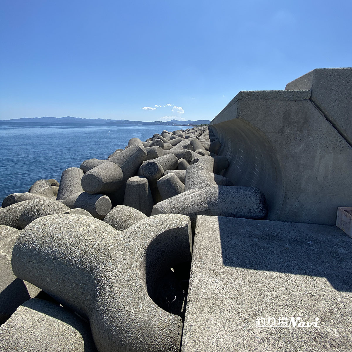 津名港 佐野東防波堤｜釣り場Navi