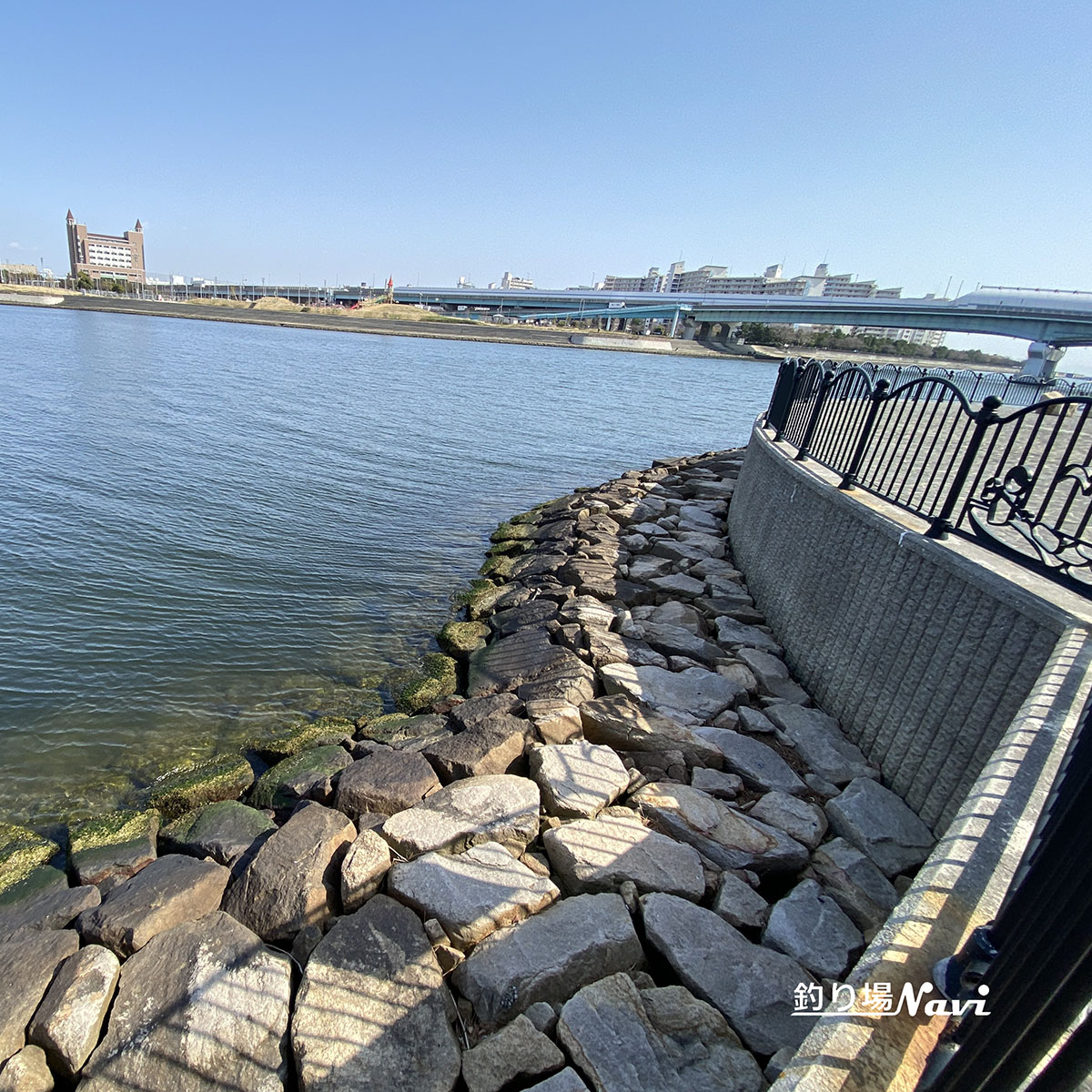 芦屋浜 東護岸｜釣り場Navi