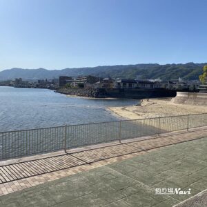 芦屋浜 西護岸（芦屋川河口）｜釣り場Navi