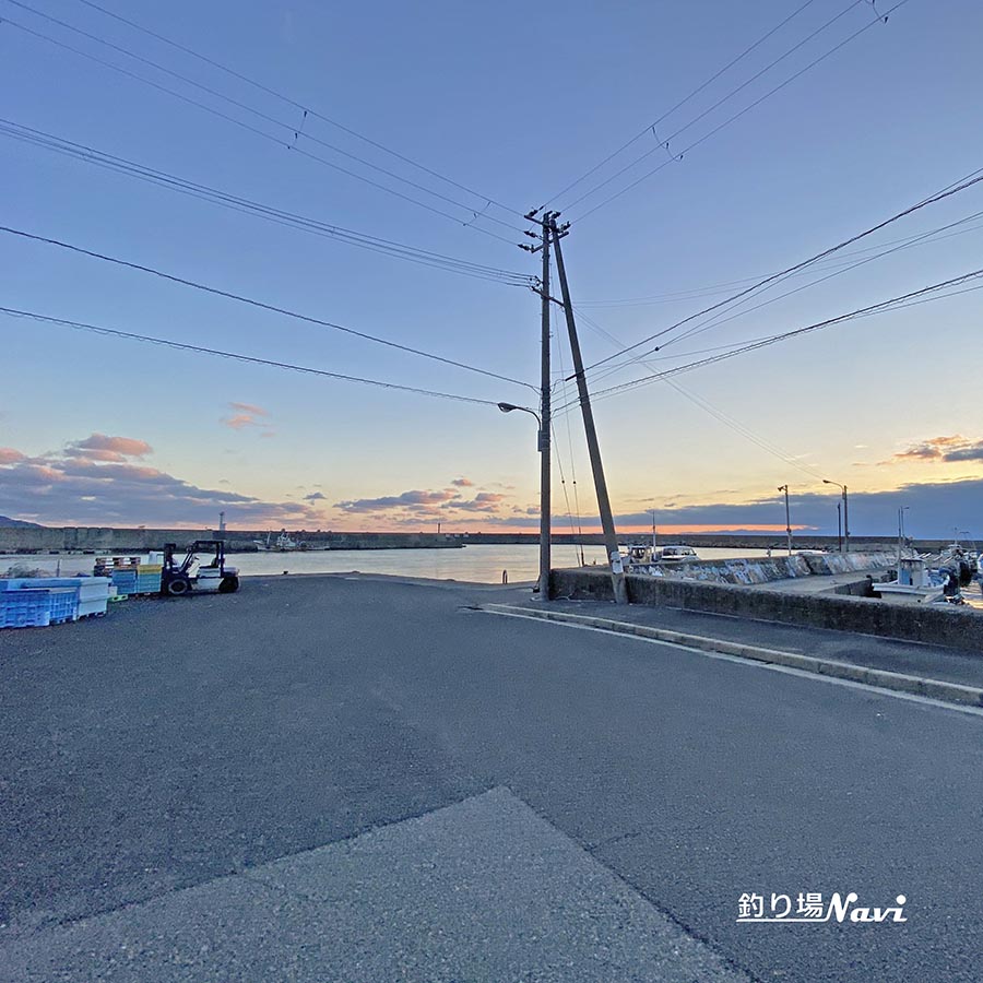 灘港西防波堤|釣り場Navi