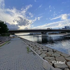 芦屋キャナルパーク 北護岸 東（浜風大橋）｜釣り場Navi