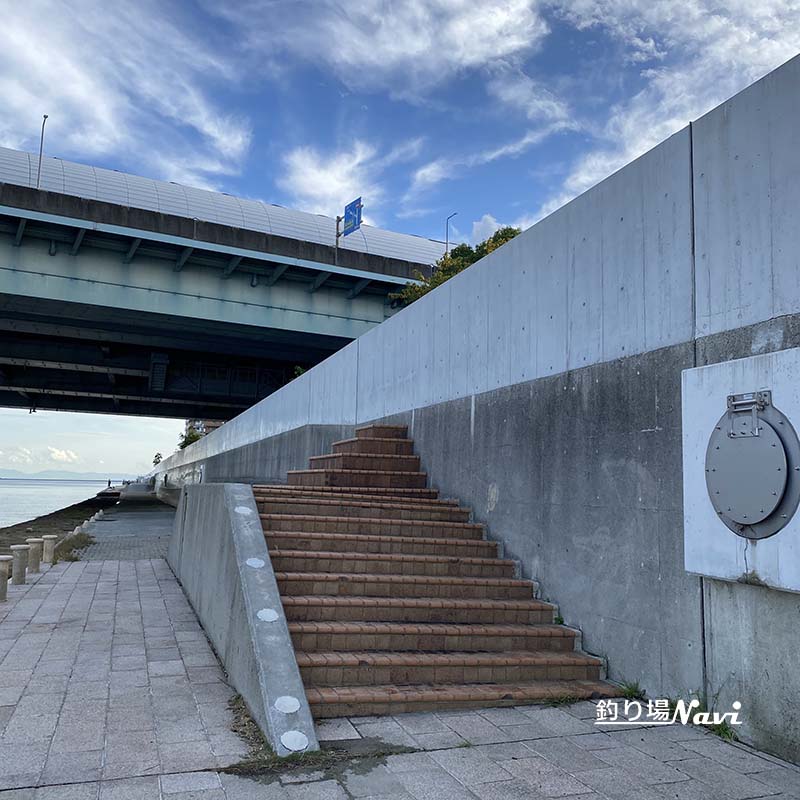 芦屋キャナルパーク 北護岸 東(浜風大橋)|釣り場Navi