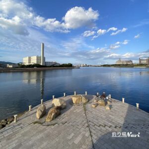 芦屋キャナルパーク 北護岸 東（浜風大橋）｜釣り場Navi