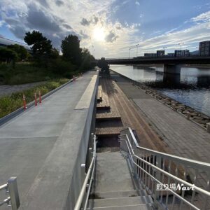 芦屋キャナルパーク 北護岸 東（浜風大橋）｜釣り場Navi