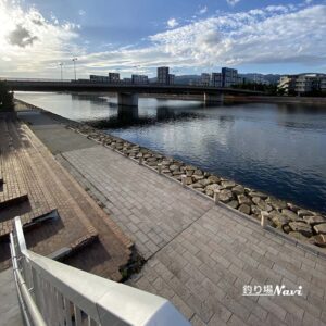 芦屋キャナルパーク 北護岸 東（浜風大橋）｜釣り場Navi